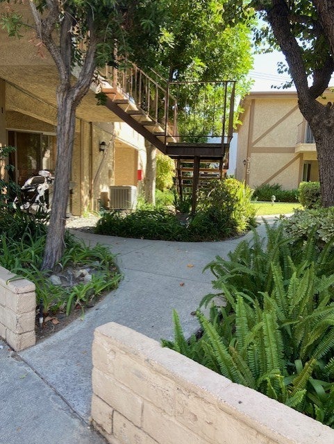 315 S Almansor Street 7