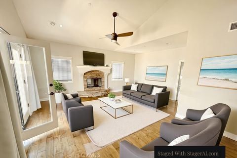 Tiny photo for 520 N Elena #B, Redondo Beach, CA 90277 (MLS # SB25243095)