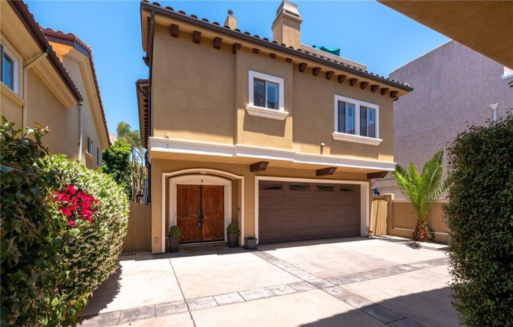 Photo of 520 N Elena #B, Redondo Beach, CA 90277 (MLS # SB25243095)