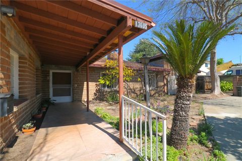 Photo of 13605 La Cuarta St, Whittier, CA 90602 (MLS # PW26044421)