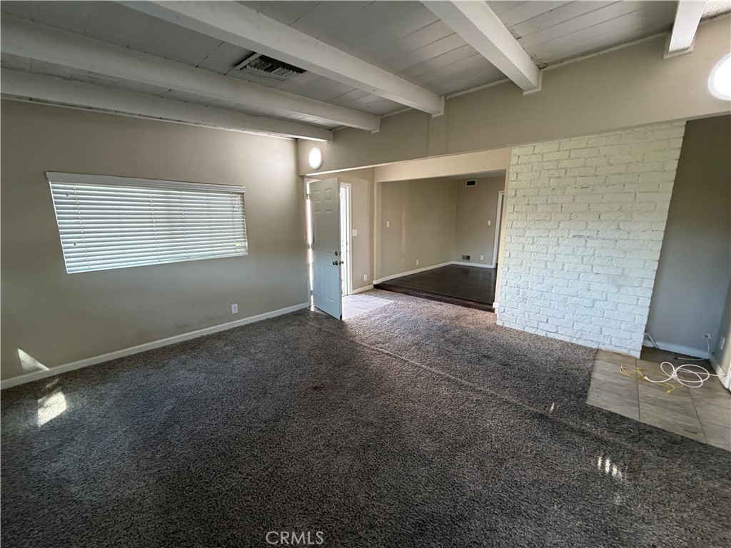 20252 Archwood Street