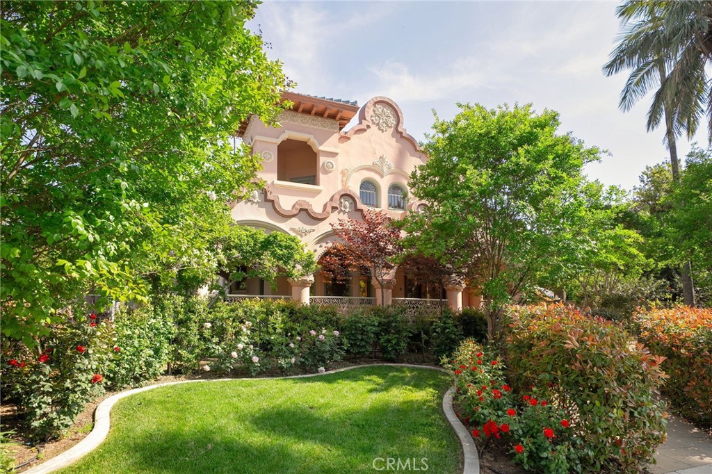 405 W Olive Avenue