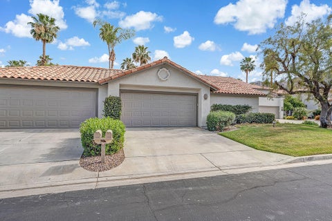Tiny photo for 79803 Olympia Fields Flds, La Quinta, CA 92253 (MLS # 219155172DA)
