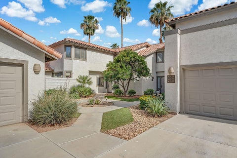 Tiny photo for 79803 Olympia Fields Flds, La Quinta, CA 92253 (MLS # 219155172DA)
