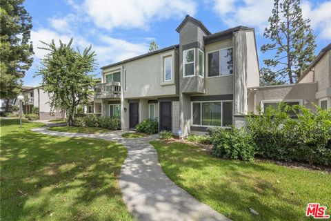 Photo of 16429 Westbrook Lane, Cerritos, CA 90703 (MLS # 25594951)