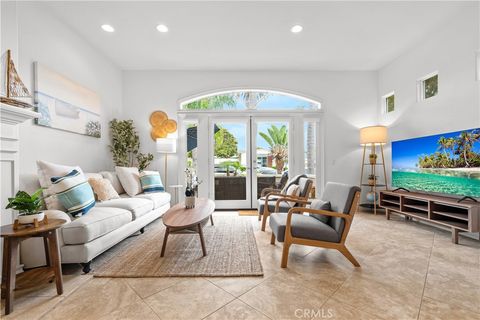 513 Pecan Ave Huntington Beach CA 92648