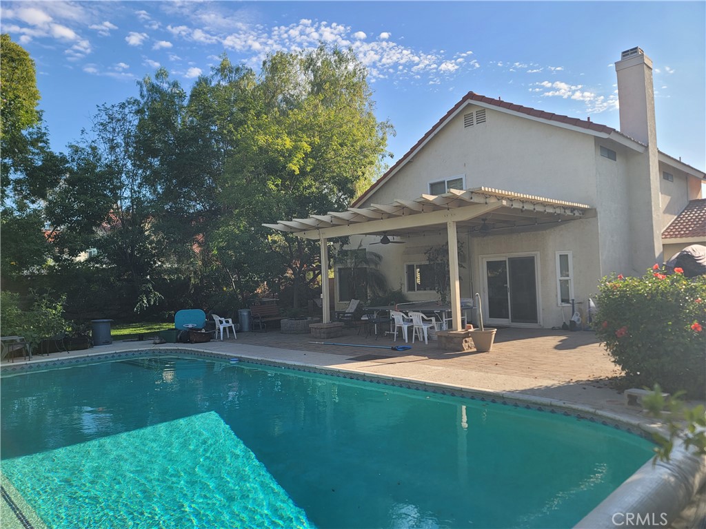 1618 Deanna Way