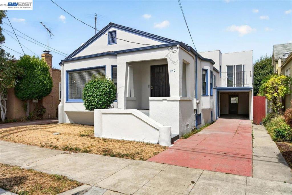250 W Broadmoor Blvd