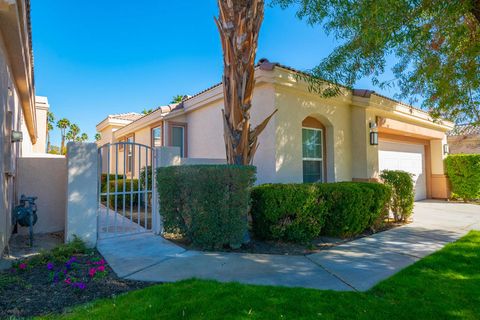 Photo of 67646 S Natoma Drive, Cathedral City, CA 92234 (MLS # 219133629DA)