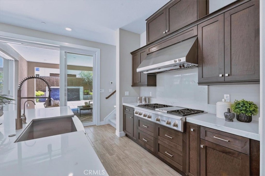 168 Crossover, Irvine CA 92618 - Photo 18