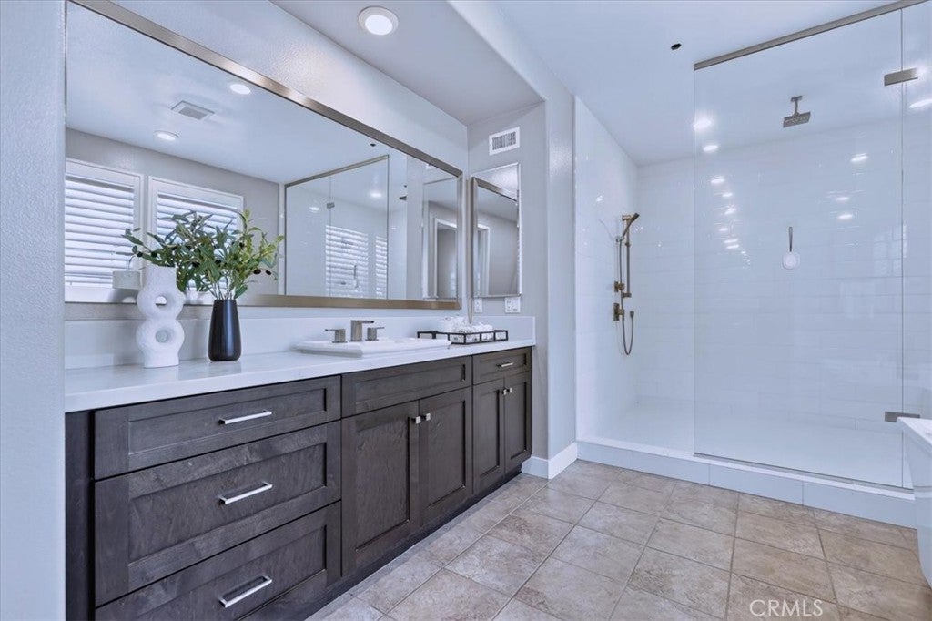 168 Crossover, Irvine CA 92618 - Photo 37