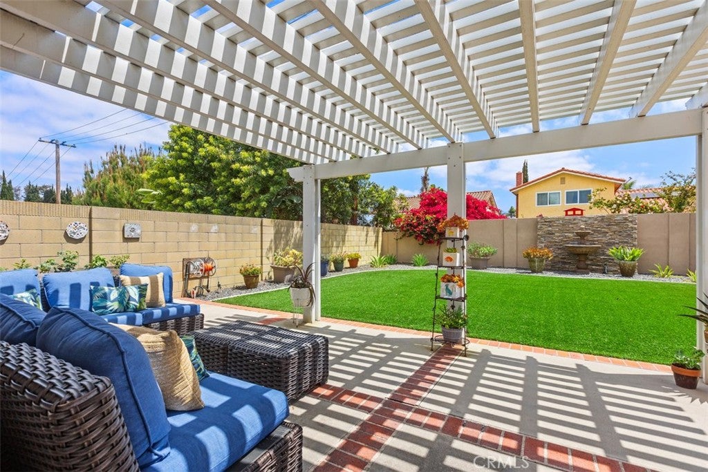 25611 Adriana Street, Mission Viejo CA 92691 - Photo 28