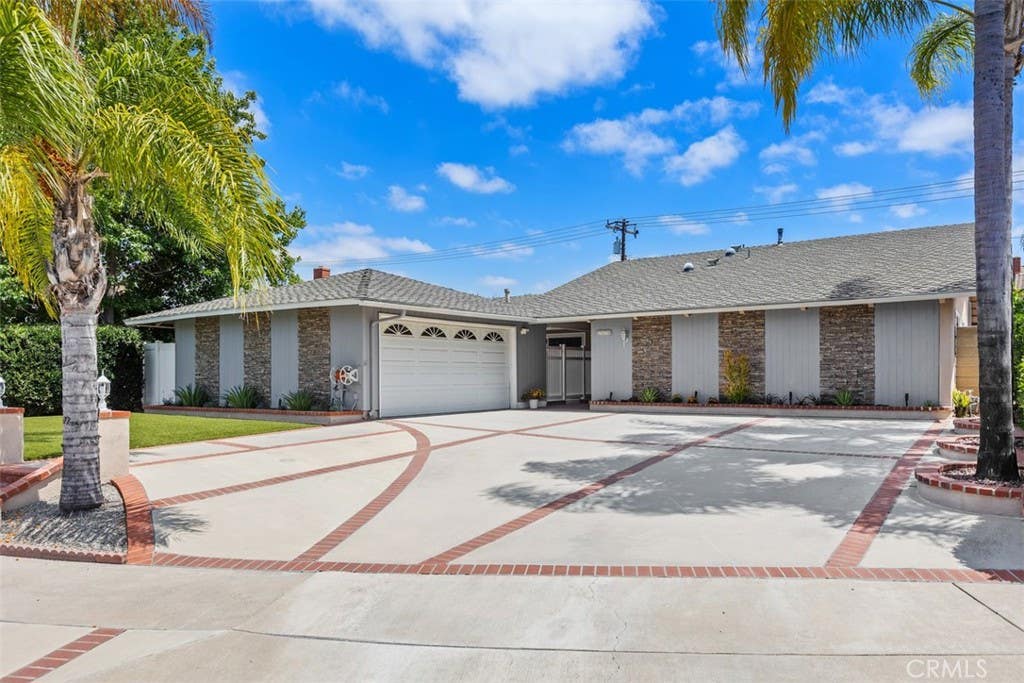 Photo of 25611 Adriana Street St, Mission Viejo, CA 92691 (MLS # OC26130610)