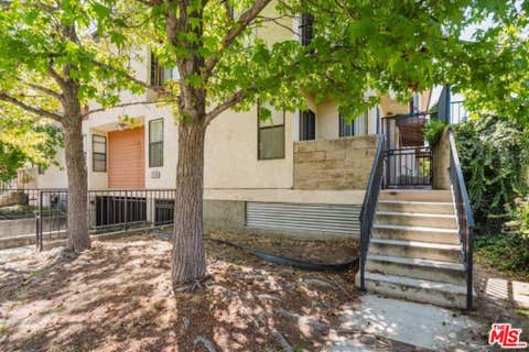 Photo of 914 E Elk Avenue #3, Glendale, CA 91205 (MLS # 26866249)
