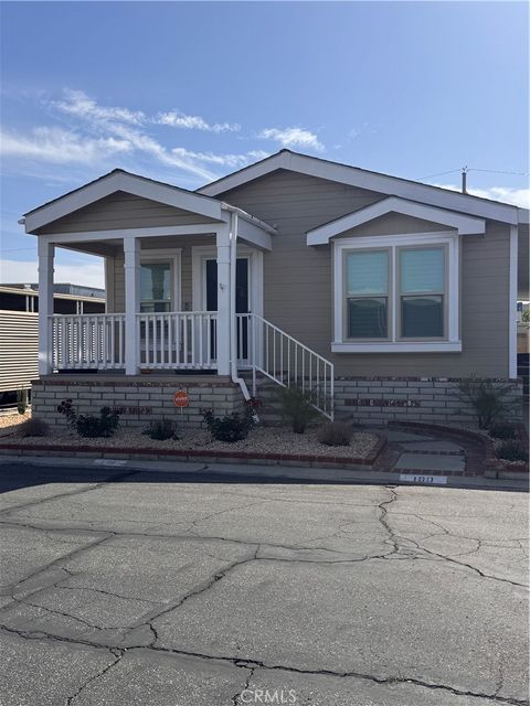 Photo of 2205 W Acacia Ave #190, Hemet, CA 92545 (MLS # IV26089664)