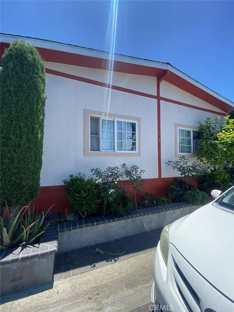 MLS: SR26140506