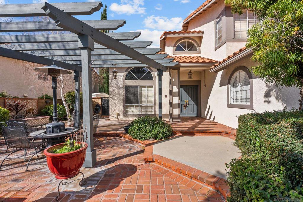 28885 Shadow Valley Ln