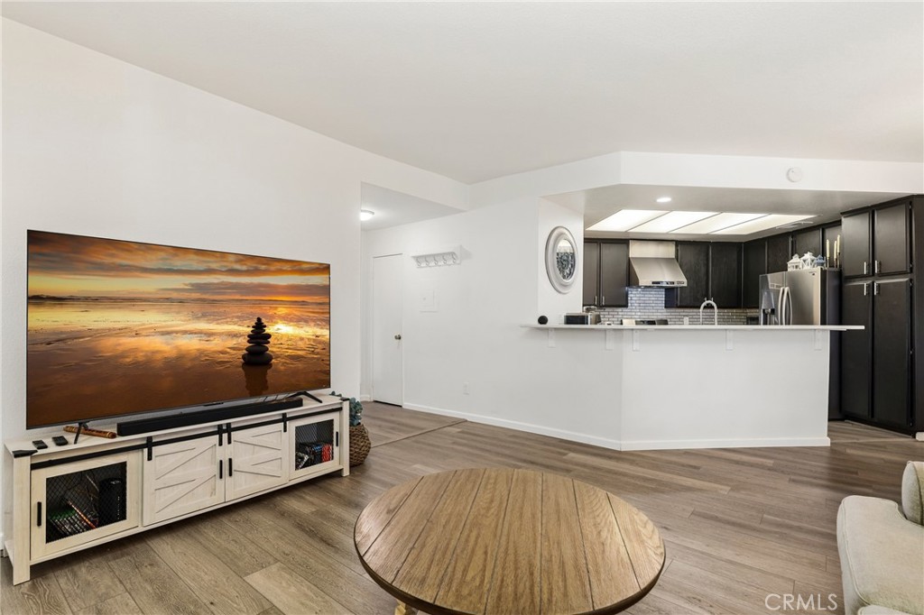 10401 Garden Grove Boulevard 21