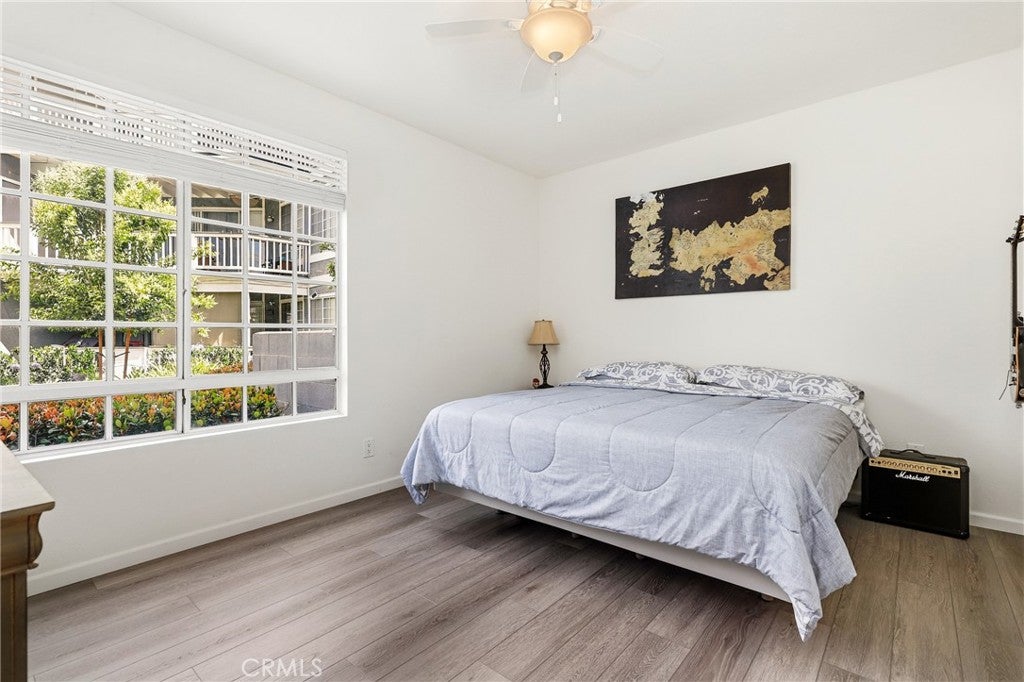 10401 Garden Grove Boulevard 21