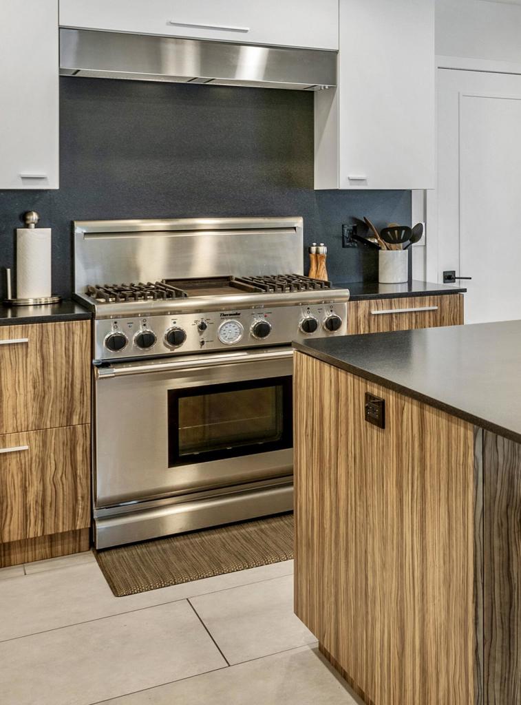 6250 N Paseo De La Palma