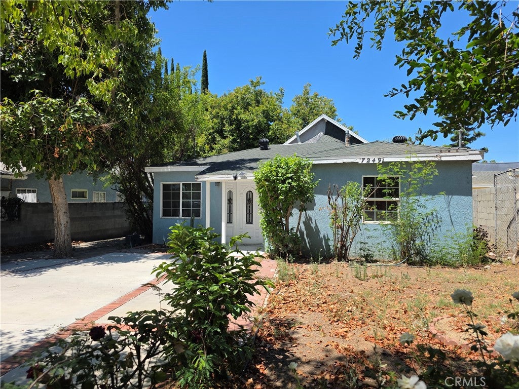 7249 Loma Verde Ave.