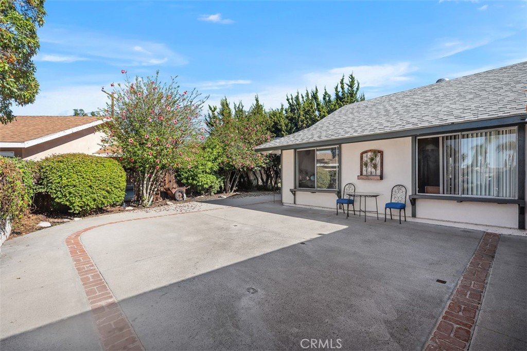Lake Forest Keys (LK) - Residential