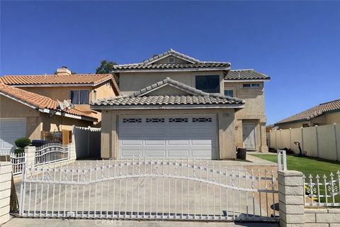 Photo of 14601 Foothill Rd, Victorville, CA 92394 (MLS # DW26053069)
