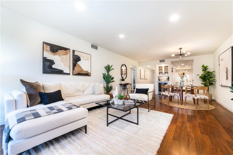Photo of 950 Main ST, El Segundo, CA 90245 (MLS # SB26225977)