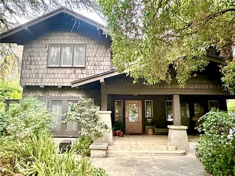 845 N Indian Hill Claremont CA 91711