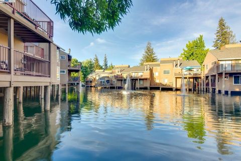 Photo of 7963 ARCADE LAKE LANE Ln #86, Citrus Heights, CA 95610 (MLS # 41119194)