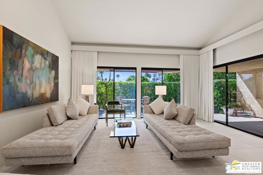 200 E Racquet Club Road 8