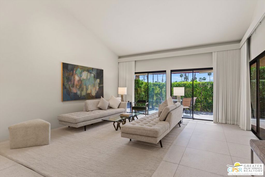 200 E Racquet Club Road 8