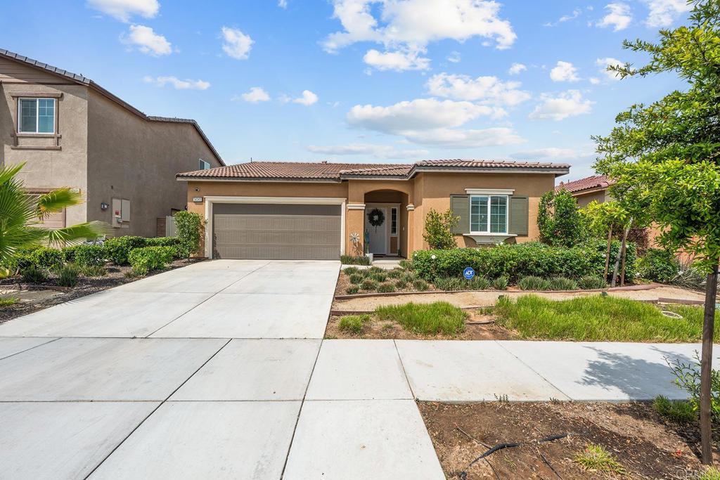 Welcome to this beautifully maintained, move-in ready home located in the heart of Winchester community - BRIZA . Featuring 3 spacious bedrooms and 2 full bathrooms, this property offers a thoughtfully designed open layout perfect for everyday living and entertaining. Step into the upgraded kitchen complete with stainless steel appliances, ample cabinet space, and modern finishes that blend function with style. The open-concept living and dining areas create a warm and inviting atmosphere, ideal for family gatherings or relaxing evenings at home. This home also features separate laundry room and a 2 car attached garage. Enjoy low-maintenance, water-conserving landscaping —perfect for today's eco-conscious homeowner. Situated just minutes from local shops, schools, parks, and major commuter routes, this home offers both comfort and convenience. Don’t miss this turn-key gem—schedule your private tour today! This is a Short Sale