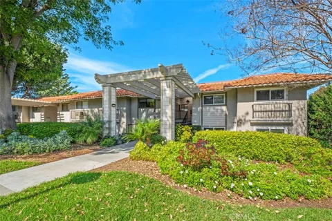 3110 Via Serena South Unit P, Laguna Woods, CA 92637 - MLS#: OC26044242