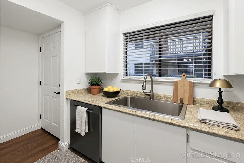 1420 Sherman Ave #27