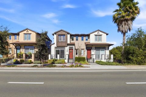 Photo of 2449 Washington Boulevard, Fremont, CA 94539 (MLS # ML82043943)