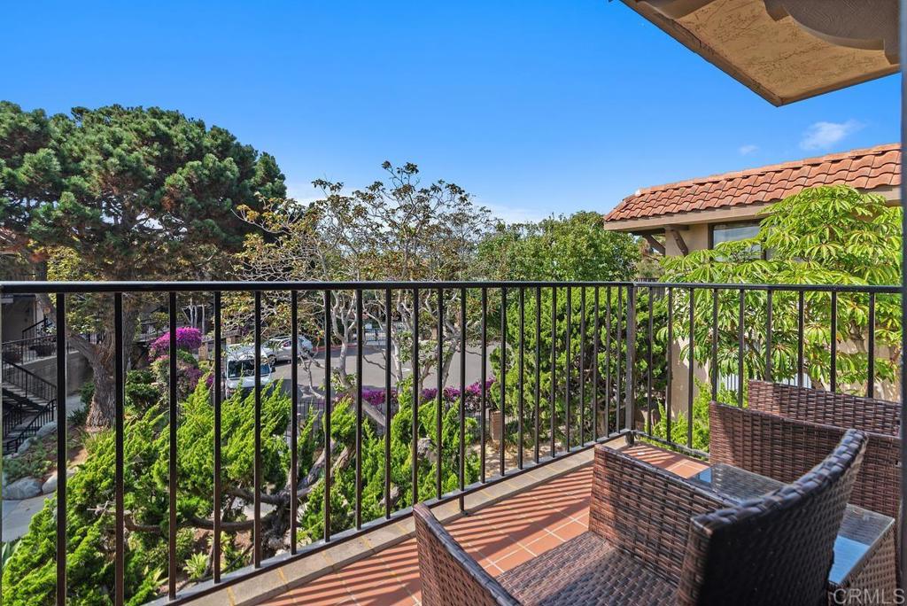 Welcome to this charming FULLY FURNISHED 2BD/2BA home nestled on the spectacular bluffs of SOLANA BEACH in the gated community of Del Mar Shores Terrace. Step inside this third floor unit to discover a thoughtfully designed open-concept living space. The kitchen features granite countertops and breakfast bar. Additional highlights include a cozy fireplace, multiple patios, and one dedicated space in the parking garage. Del Mar Shores Terrace offers ocean front panoramic views from the community pool/spa, newly renovated clubhouse, on site community laundry room and DIRECT beach access with stairs to the sand. Award winning school district! AMAZING location within walking distance to the Amtrak Train Station, Dog Beach, Fletcher Cove and Cedros Design District with boutique shopping, upscale dining, outdoor cafes and trendy art galleries. Don't miss this opportunity to enjoy resort style living at the beach year around! Available NOW for a one year lease!