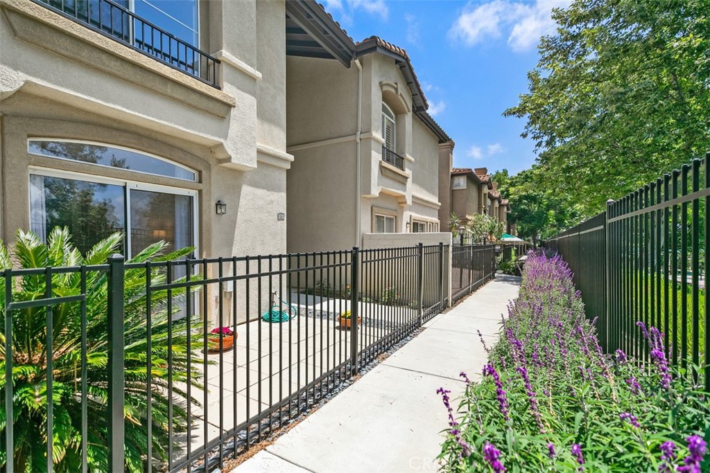 8 Veneto Lane