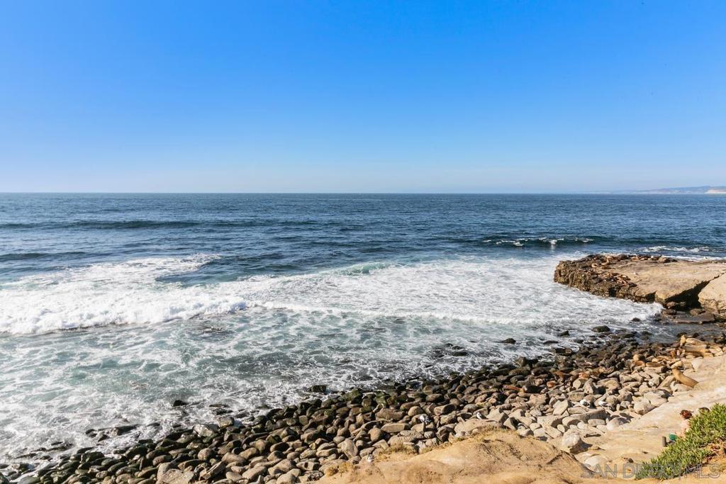 939 Coast LB