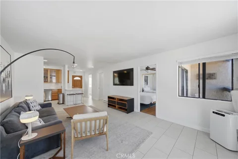 MLS: OC26168047