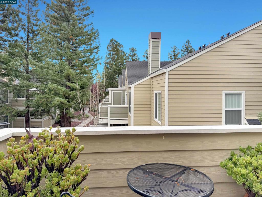 REFLECTIONS - Residential