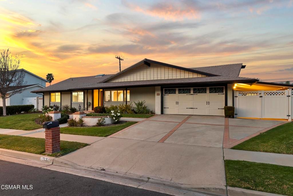 Photo of 331 Triangle Street, Thousand Oaks, CA 91360 (MLS # 226000591)