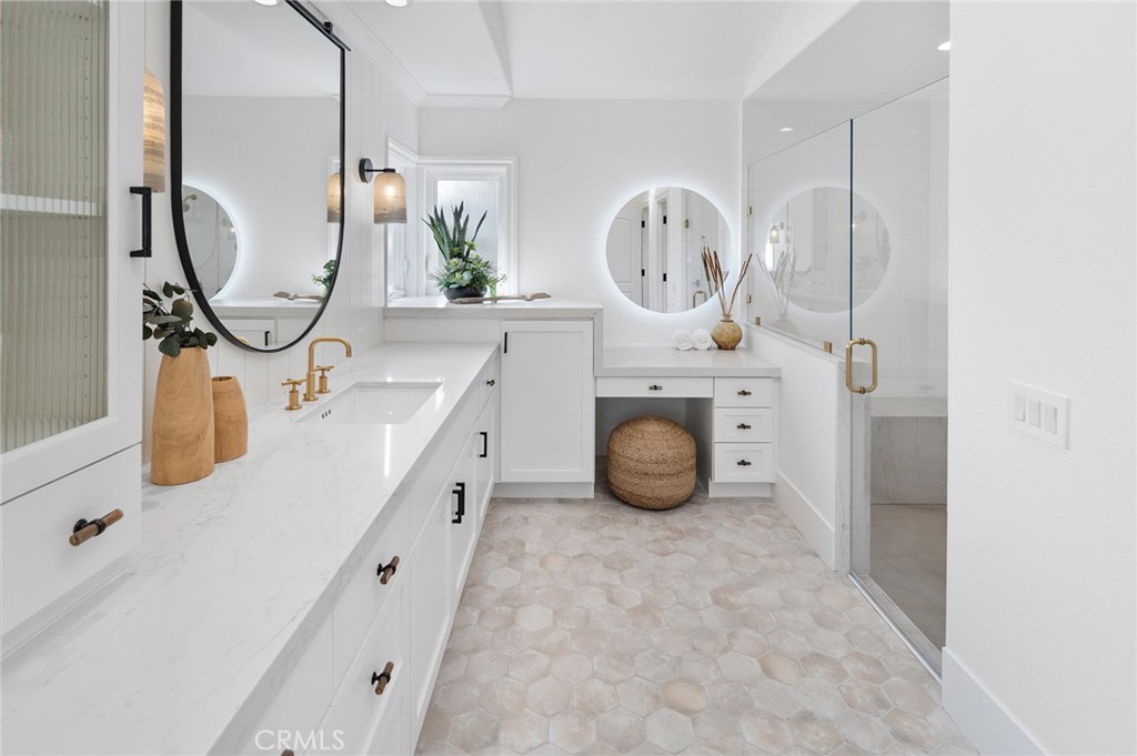 Harbor View Homes (HVHM) - Residential