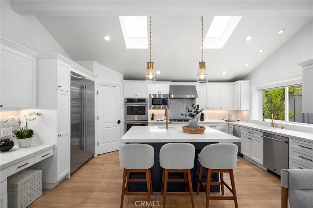 Harbor View Homes (HVHM) - Residential