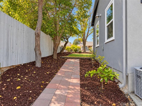 Tiny photo for 528 Oak Street, Paso Robles, CA 93446 (MLS # NS26218448)