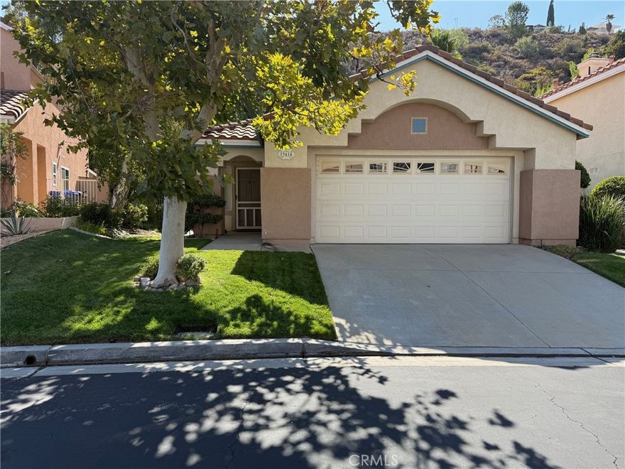 Location! Exclusive Gated Community, Not much for sale in this pocket, Vaulted ceilings, recessed lighting, and many other extras to mention see to appreciate. Centrally located close to all schools and shopping center.