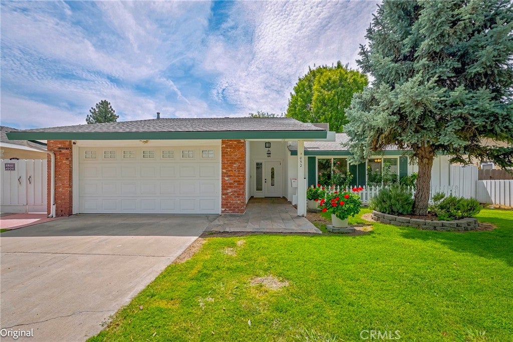 1052 Northwood