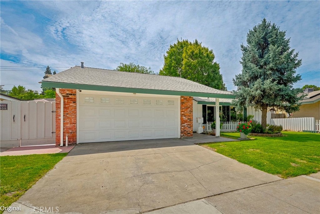 1052 Northwood