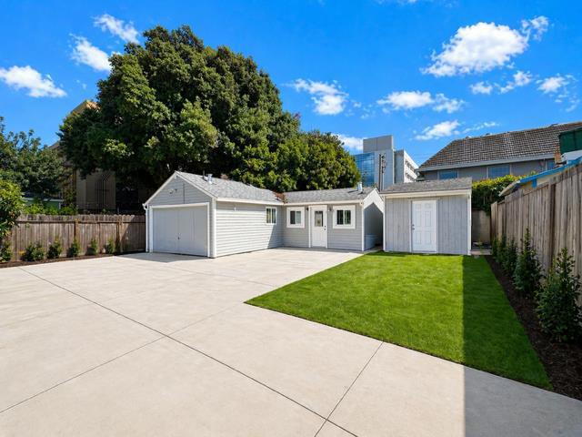 2238 Central Way