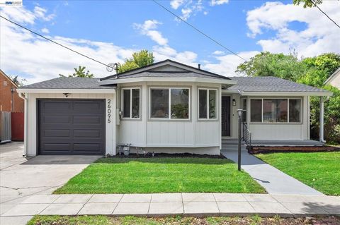 Photo of 26095 Underwood Ave AVE, Hayward, CA 94544 (MLS # 41136522)